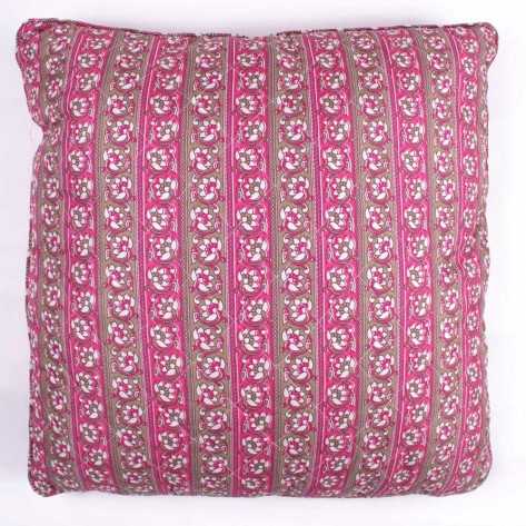 Cojín cuadrante Noa granate 55x55 - Funda + Relleno