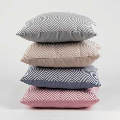 Cojín cuadrante jacquard Feli rosa 45x45 - Funda + Relleno