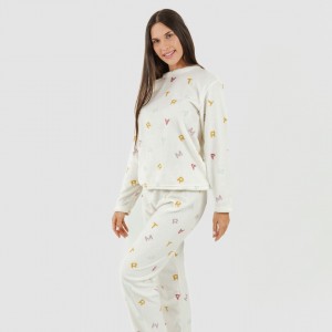 Pijama coral Letras 2