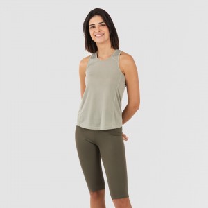 Conjunto deportivo leggings corto mujer verde hoja - verde cacería 2
