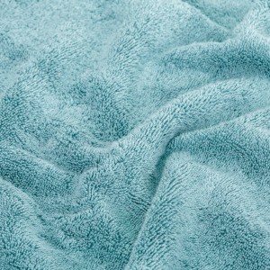 Toalla de baño 700gr agua marina 2