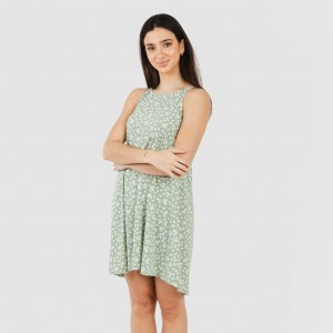 Vestido corto tirantes crepe Oniris verde caceria 2