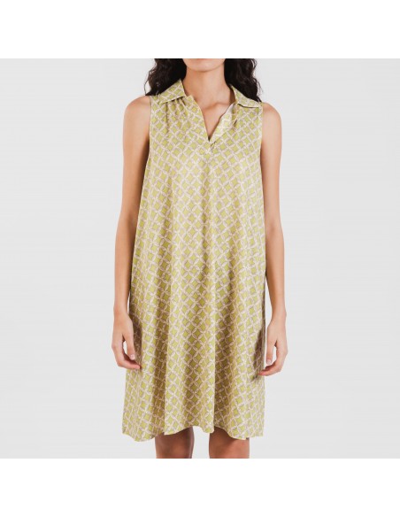 Vestido corto cuello y solapa soft Ohio verde lima