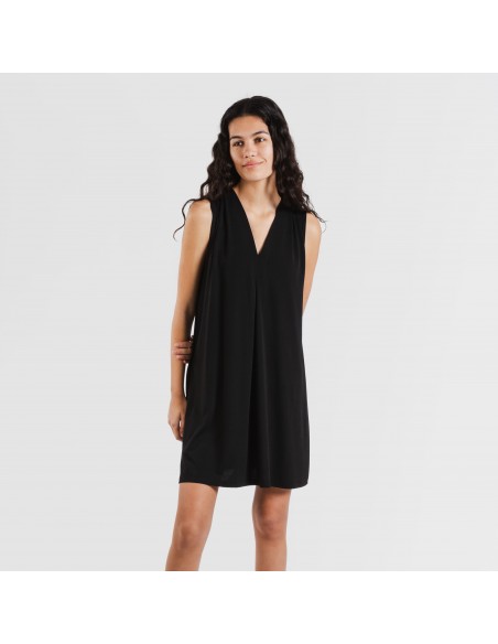 Vestido corto crepe liso