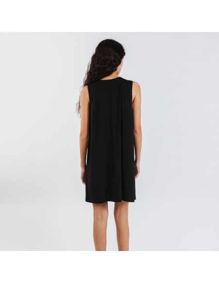 Vestido corto crepe liso