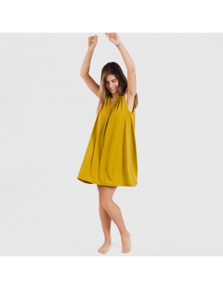 Vestido corto crepe liso