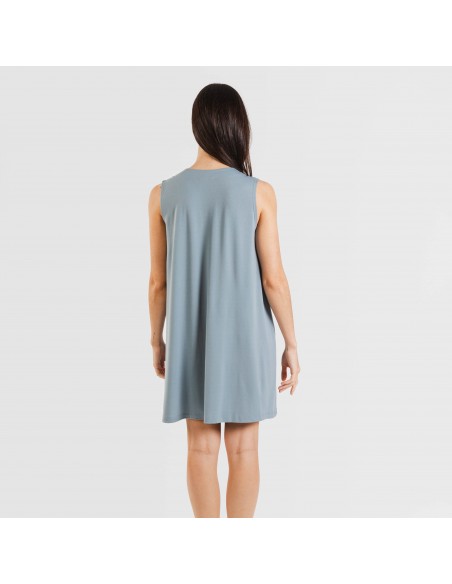 Vestido corto crepe liso