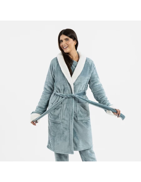 Bata terciopelo sherpa lisa