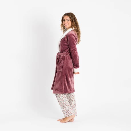 Bata terciopelo sherpa lisa