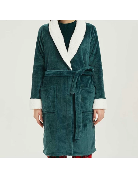 Bata terciopelo sherpa lisa