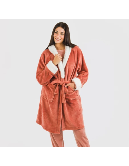 Bata terciopelo sherpa lisa