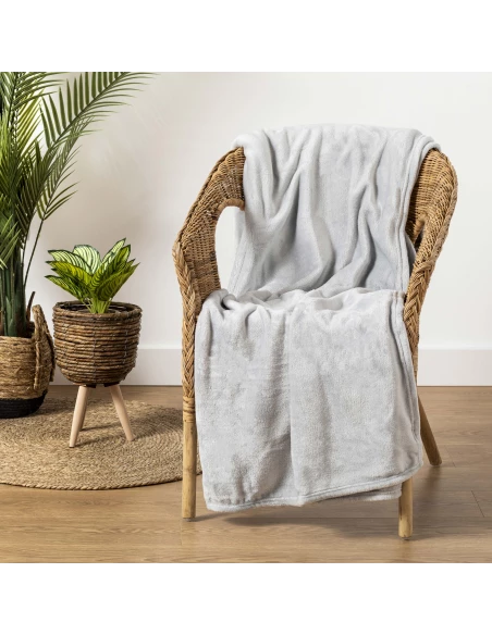 Manta terciopelo lisa