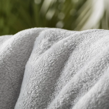 Manta terciopelo lisa