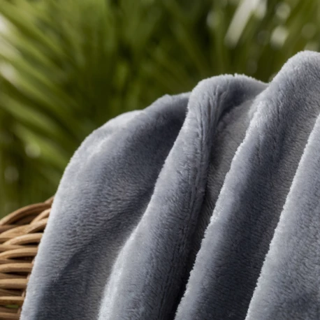 Manta terciopelo lisa