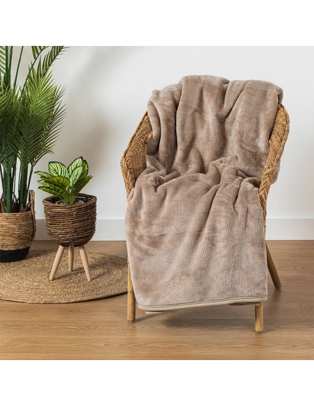 Manta terciopelo lisa 500gr