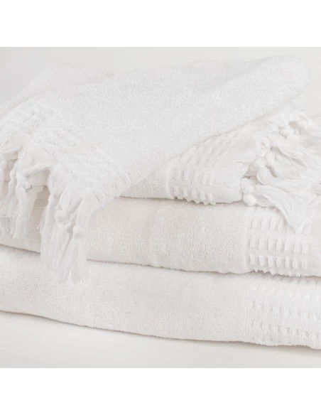 Toalla flecos lisa 550gr