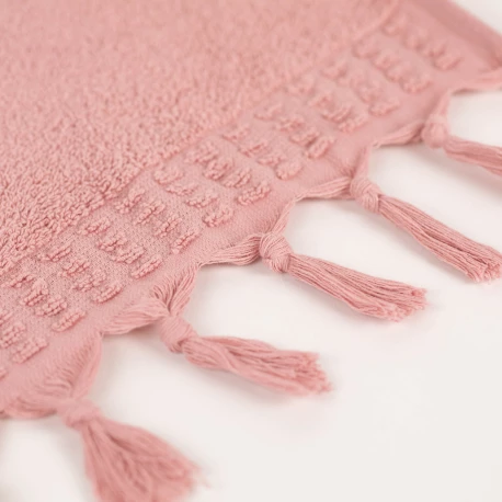 Toalla flecos lisa 550gr