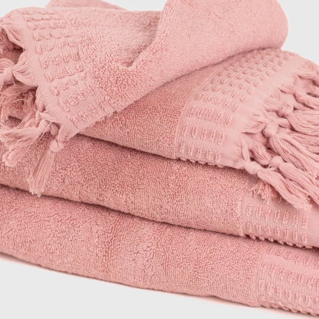 Toalla flecos lisa 550gr