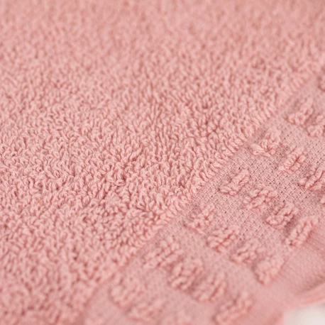 Toalla flecos lisa 550gr