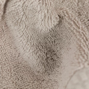 Toallas 700g  GRIS PERLA -TramasMas.com 2