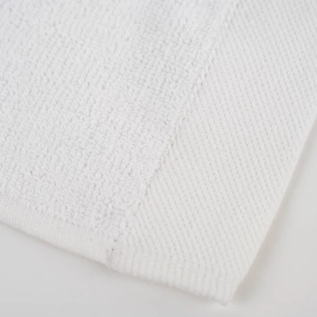 Toalla de Baño 400gr Doble Rizo blanco