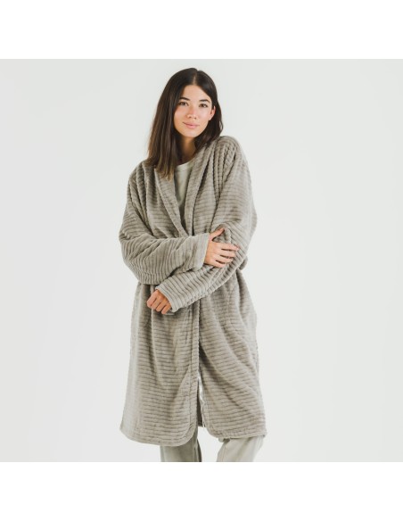 Bata terciopelo Raya lisa