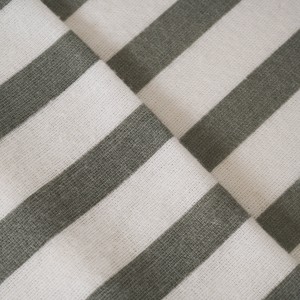 Juego de sábanas franela Raya Aviles verde caceria 2