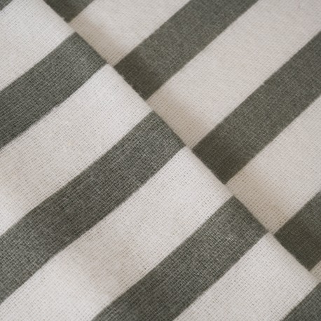 Juego de sábanas franela Raya Aviles verde caceria