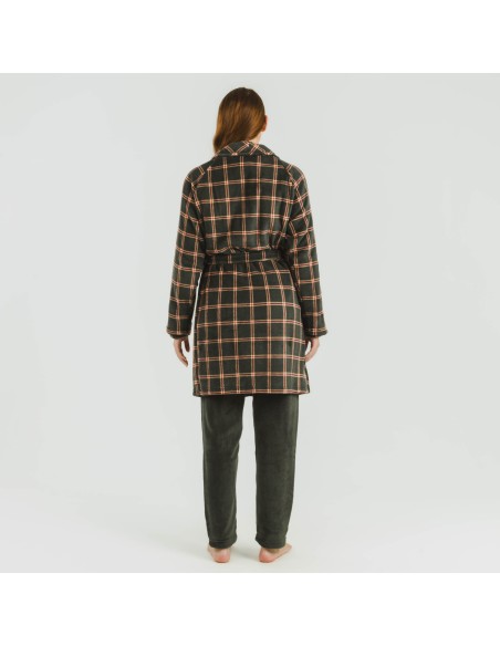 Bata coral Cuadro Nelby verde caceria