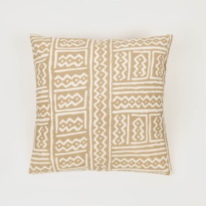 Cojín cuadrante antimanchas Vinuesa arena 50x50 - funda + relleno