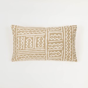 Cojín rectangular antimanchas 30x50 Vinuesa arena - funda + relleno