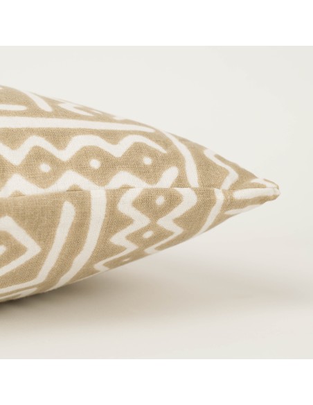 Cojín rectangular antimanchas 30x50 Vinuesa arena - funda + relleno