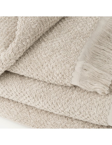 Toalla flecos rizo nido lisa 550gr