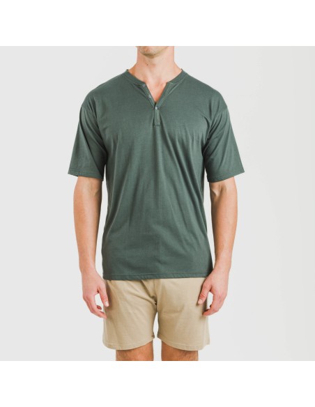 Pijama corto hombre con botones verde - arena