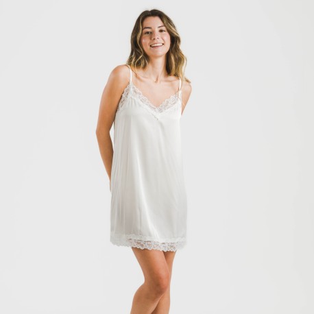 Camisón corto satén Friday liso