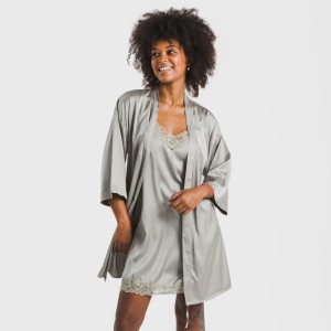 Bata corta mujer satén Friday liso 2