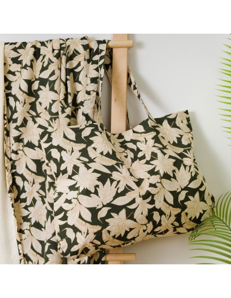 Pack Toalla Pareo + Bolso Charamo verde caceria