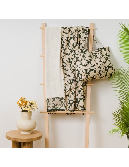 Pack Toalla Pareo + Bolso Charamo verde caceria