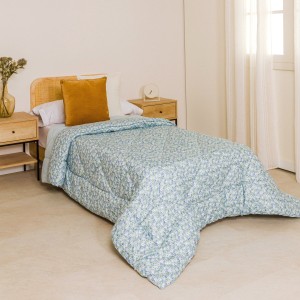 Edredón estampado Cris celeste