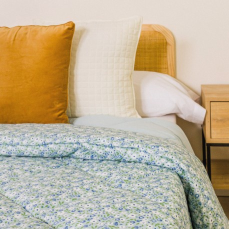 Edredón estampado Cris celeste