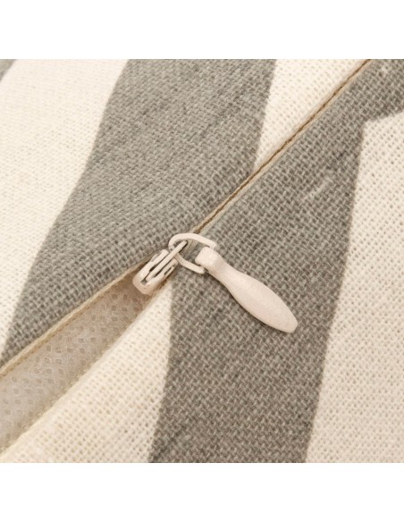 Cojín rectangular antimanchas 30x50  Nela liso - funda + relleno