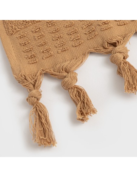 Toalla flecos lisa 550gr