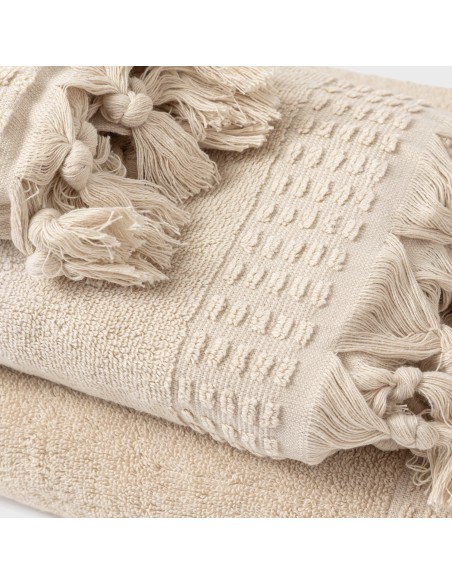 Toalla flecos lisa 550gr