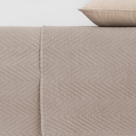 Colcha bouti Hungria efecto desgastado