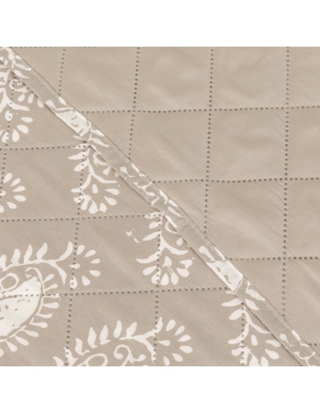 Colcha bouti Indonesia