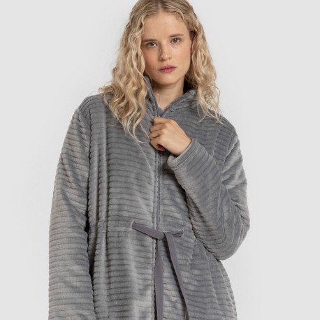 Bata terciopelo Raya lisa